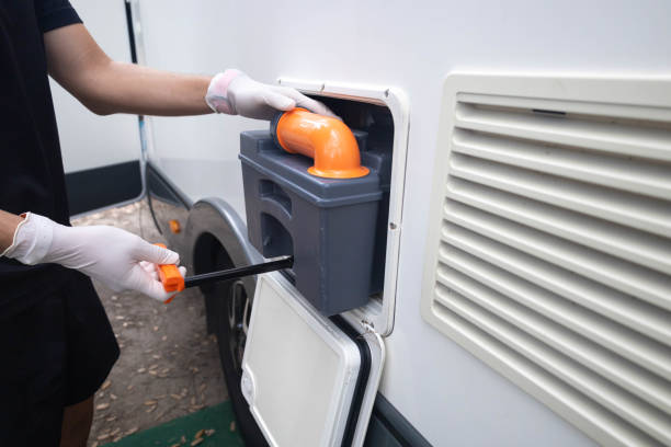 Portable Toilet Options We Offer in Dallesport, WA